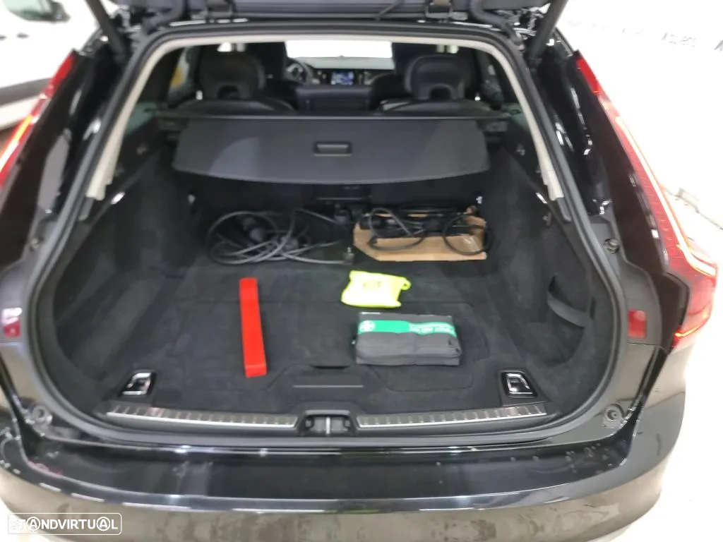 Volvo V90 2.0 T8 PHEV Inscription AWD - 14