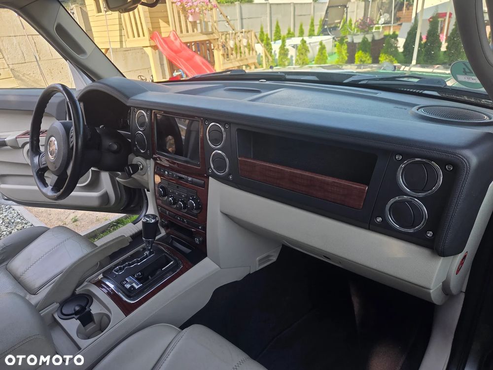 Jeep Commander 3.0 CRD DPF Automatik Limited - 32