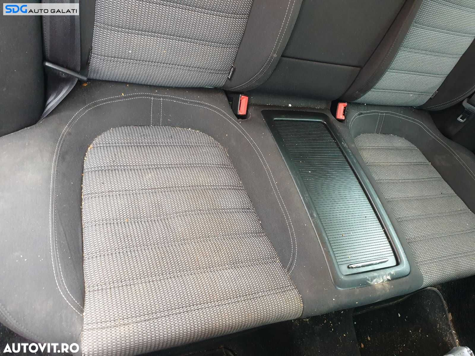 Interior Textil Scaune Fata Stanga Dreapta si Bancheta Sezut cu Spatar Volkswagen Passat CC 2008 - 2012 [0394] - 4