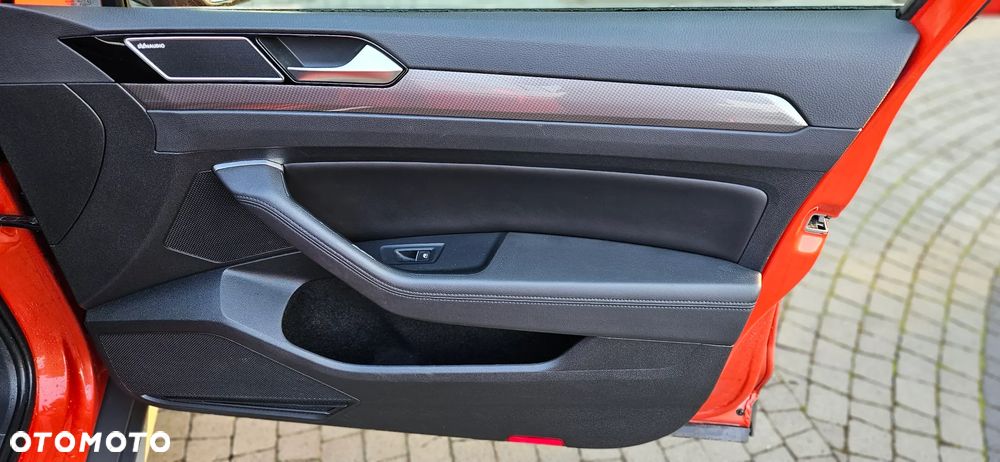 Volkswagen Passat 2.0 TSI BMT Highline DSG - 17