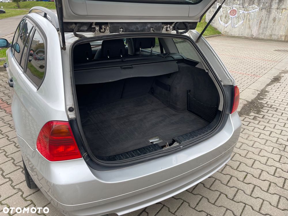 BMW Seria 3 320d Edition Exclusive - 5