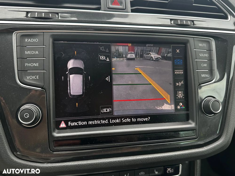 Volkswagen Tiguan 2.0 TDI 4Mot DSG Highline - 8
