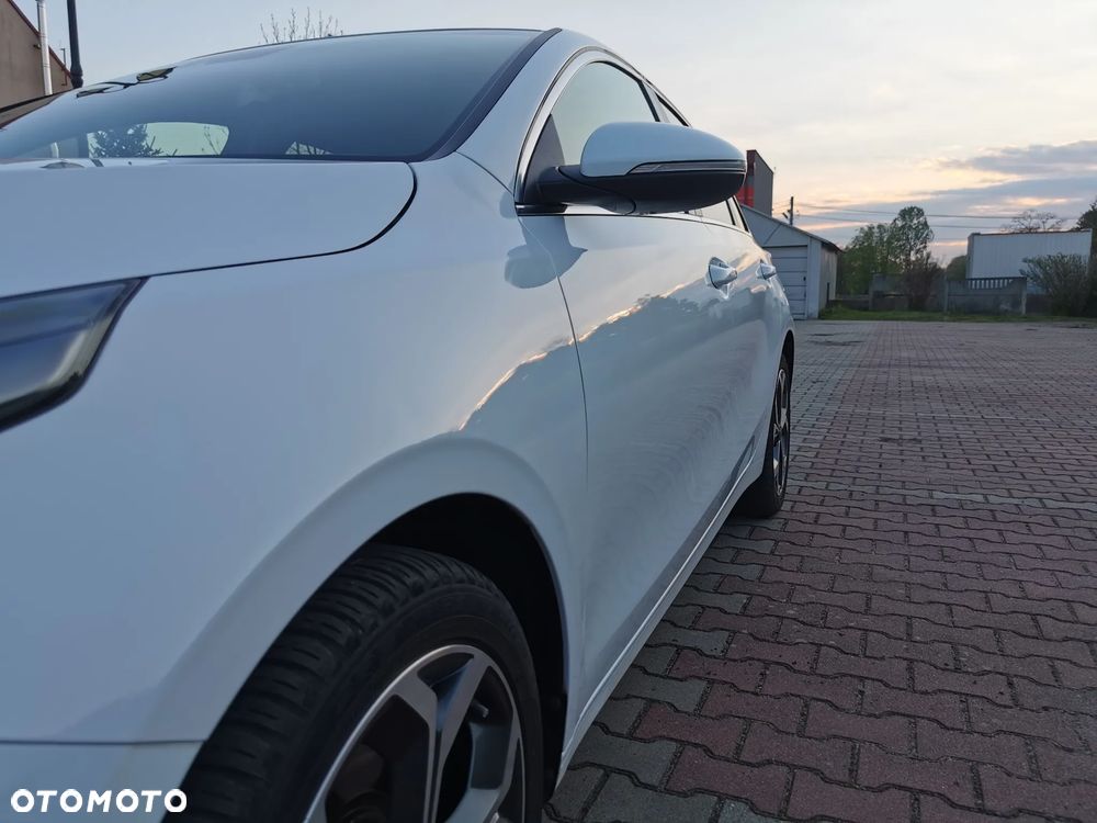 Kia Ceed 1.4 T-GDI OPF Spirit - 3