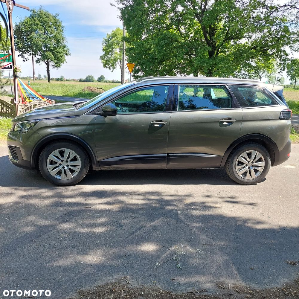 Peugeot 5008 - 4