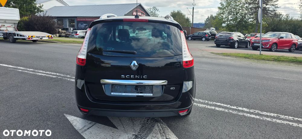 Renault Scenic 1.6 dCi Energy Bose Edition - 6