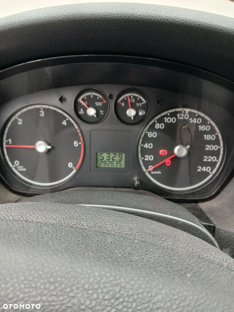 Ford Focus 1.6 TDCi Trend - 8