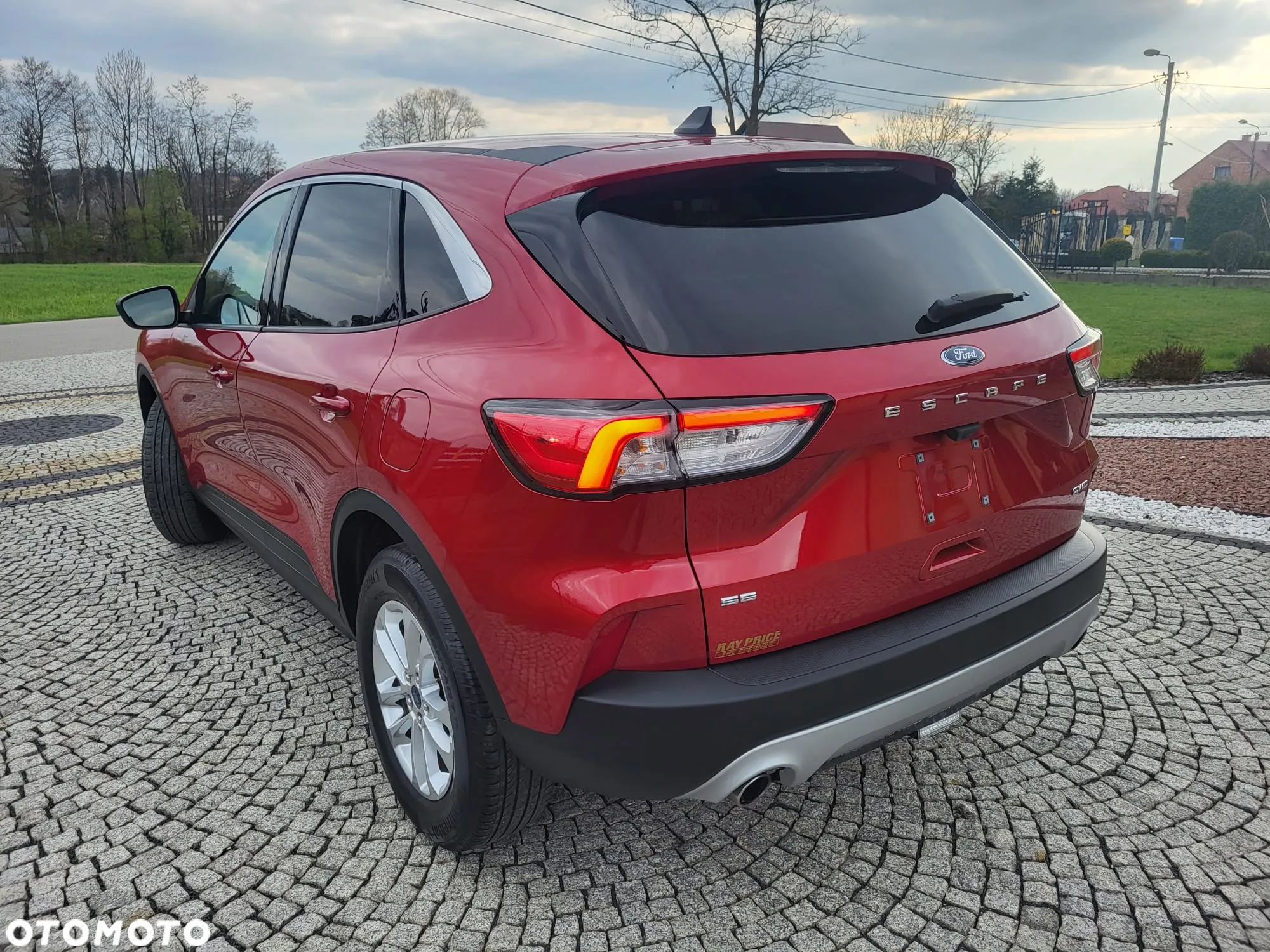 Ford Kuga - 15