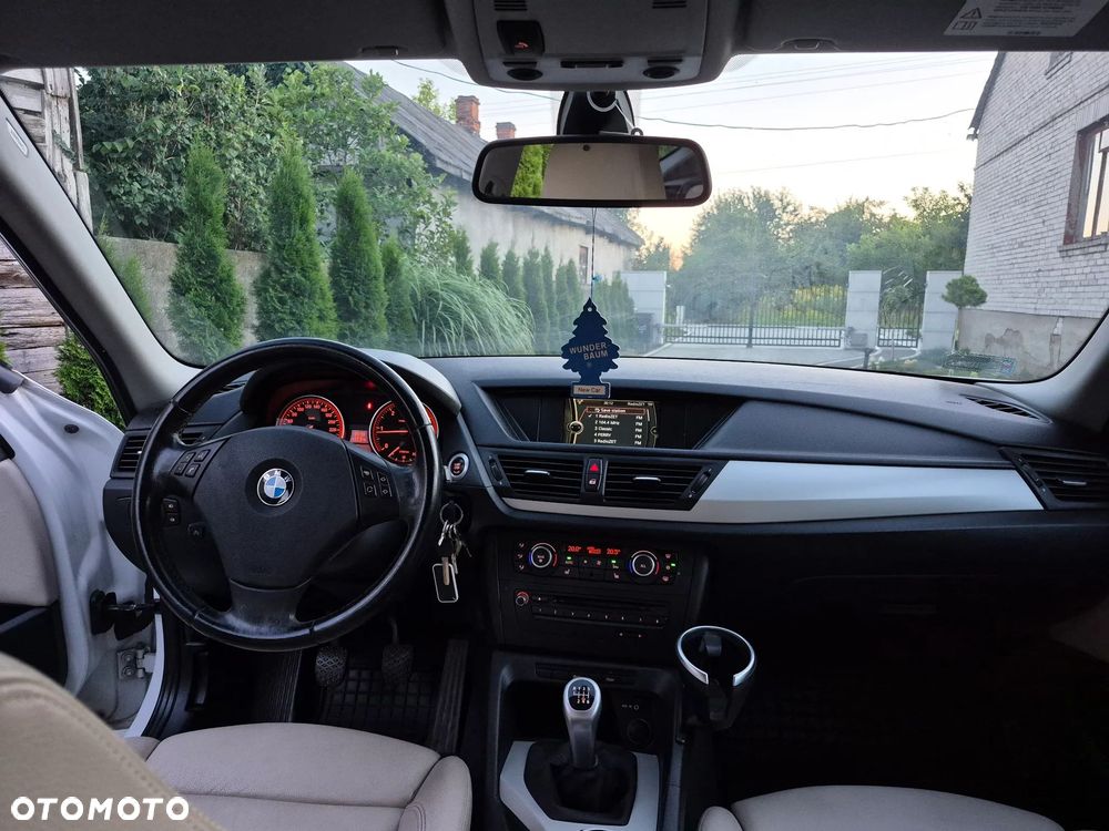 BMW X1 sDrive18d - 4