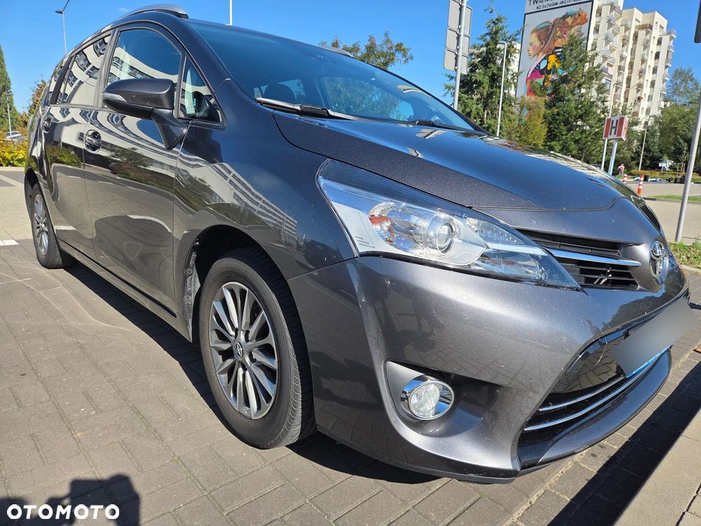 Toyota Verso 1.8 Premium EU6 - 2