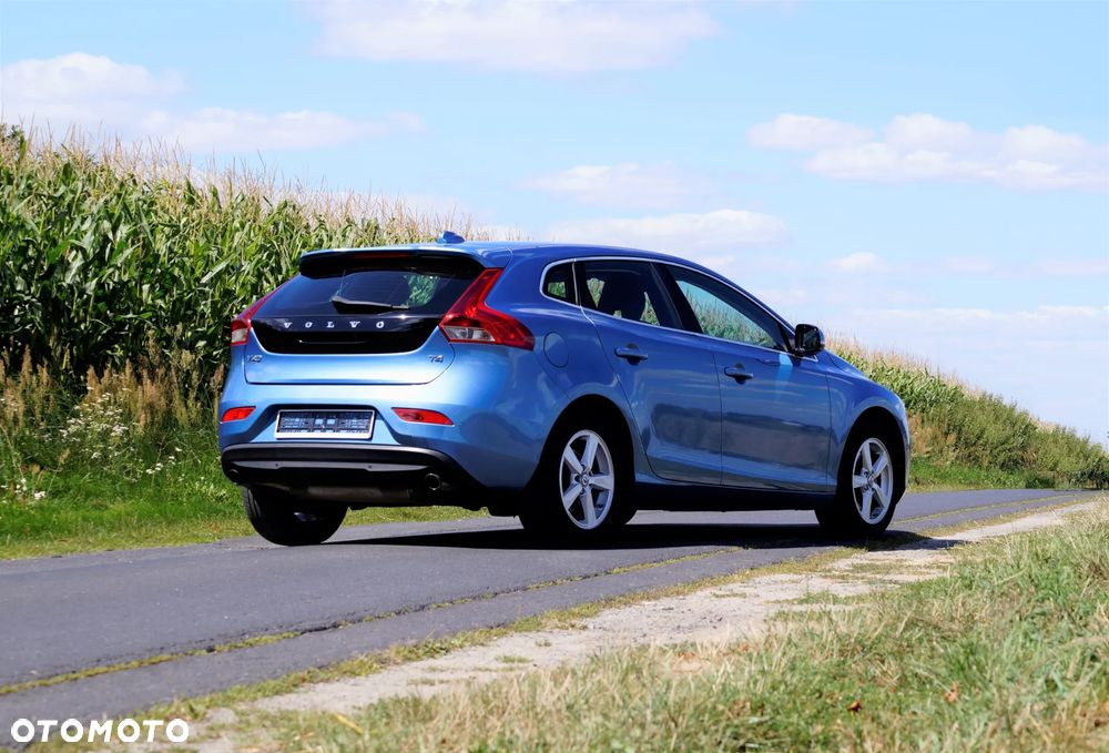 Volvo V40 - 4