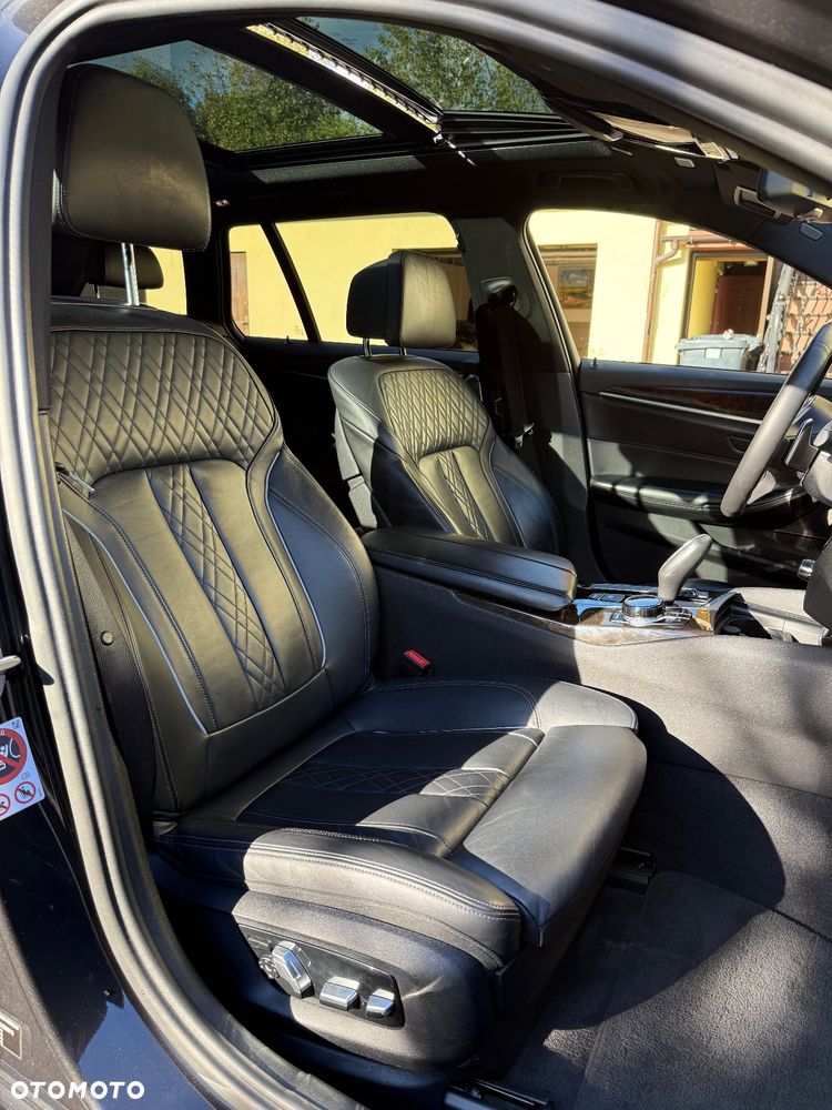 BMW Seria 5 520d Touring Sport Line - 24