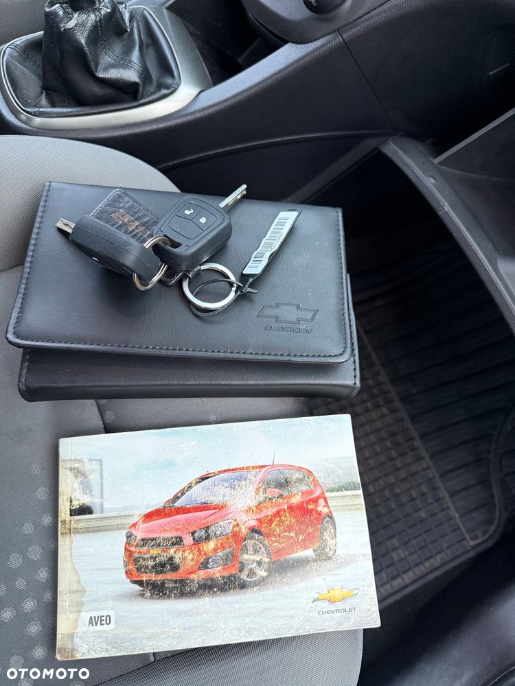 Chevrolet Aveo - 12