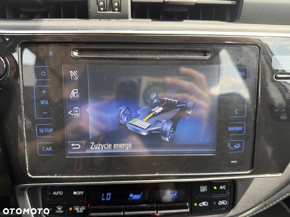 Toyota Auris - 22