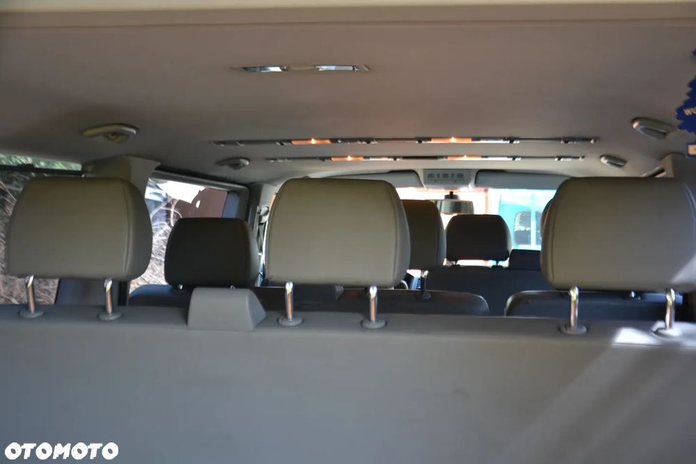 Volkswagen Caravelle BiTDI L2 Comfortline - 10