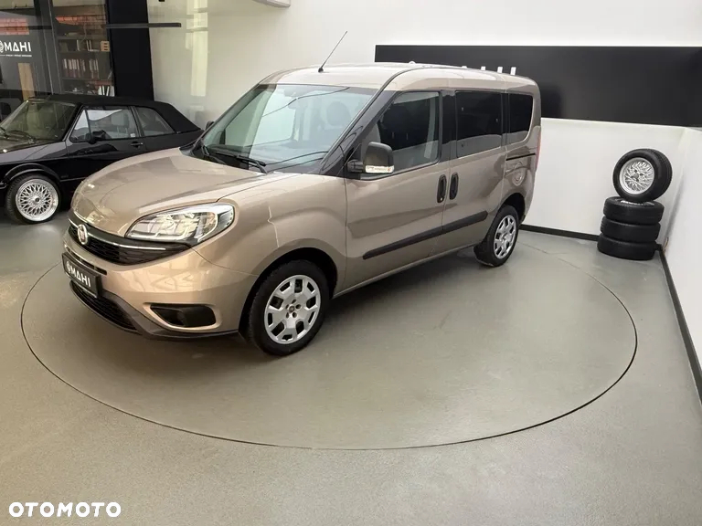 Fiat Doblo 1.4 16V Start&Stopp MyLife Family - 4