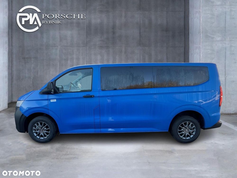 Volkswagen Caravelle - 9