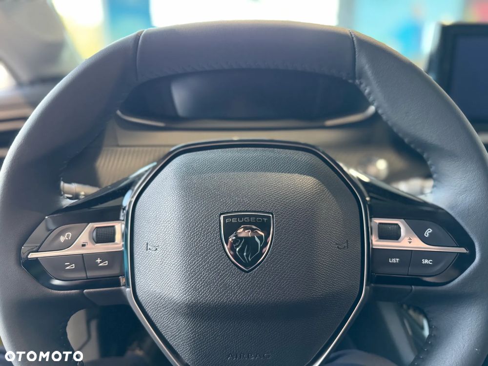 Peugeot 208 e-208 50kWh Allure - 25