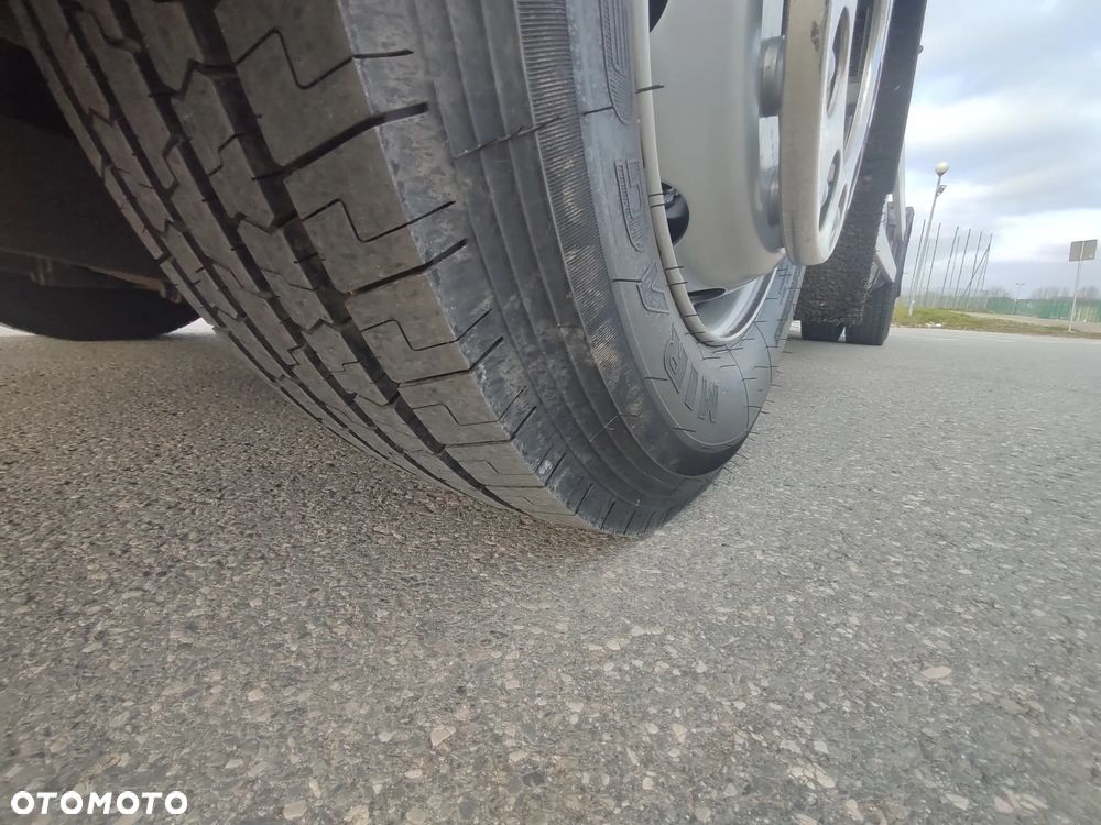 DAF XF460 SPACECAB - 14