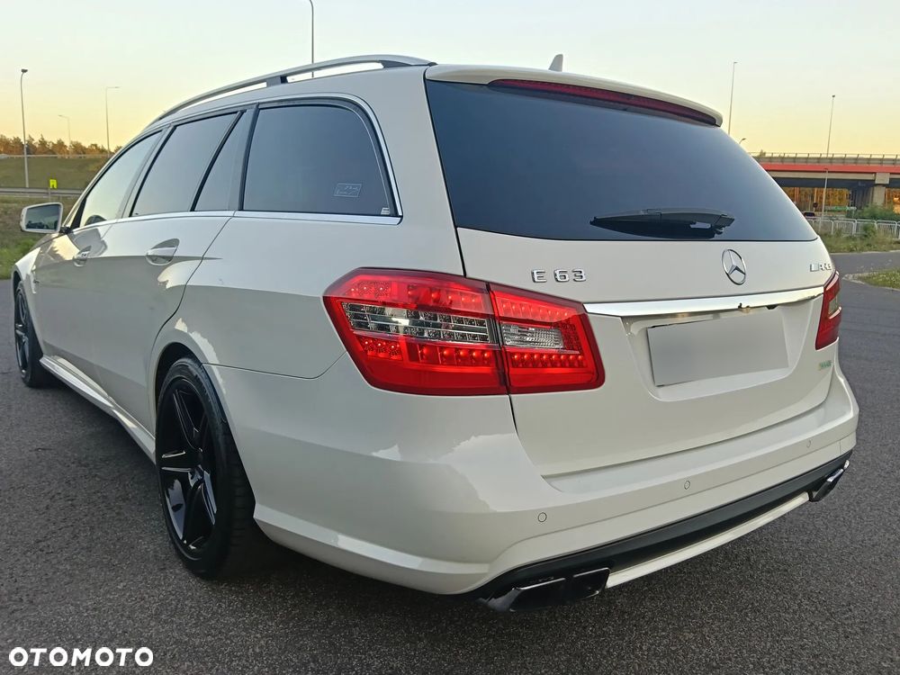 Mercedes-Benz Klasa E - 12