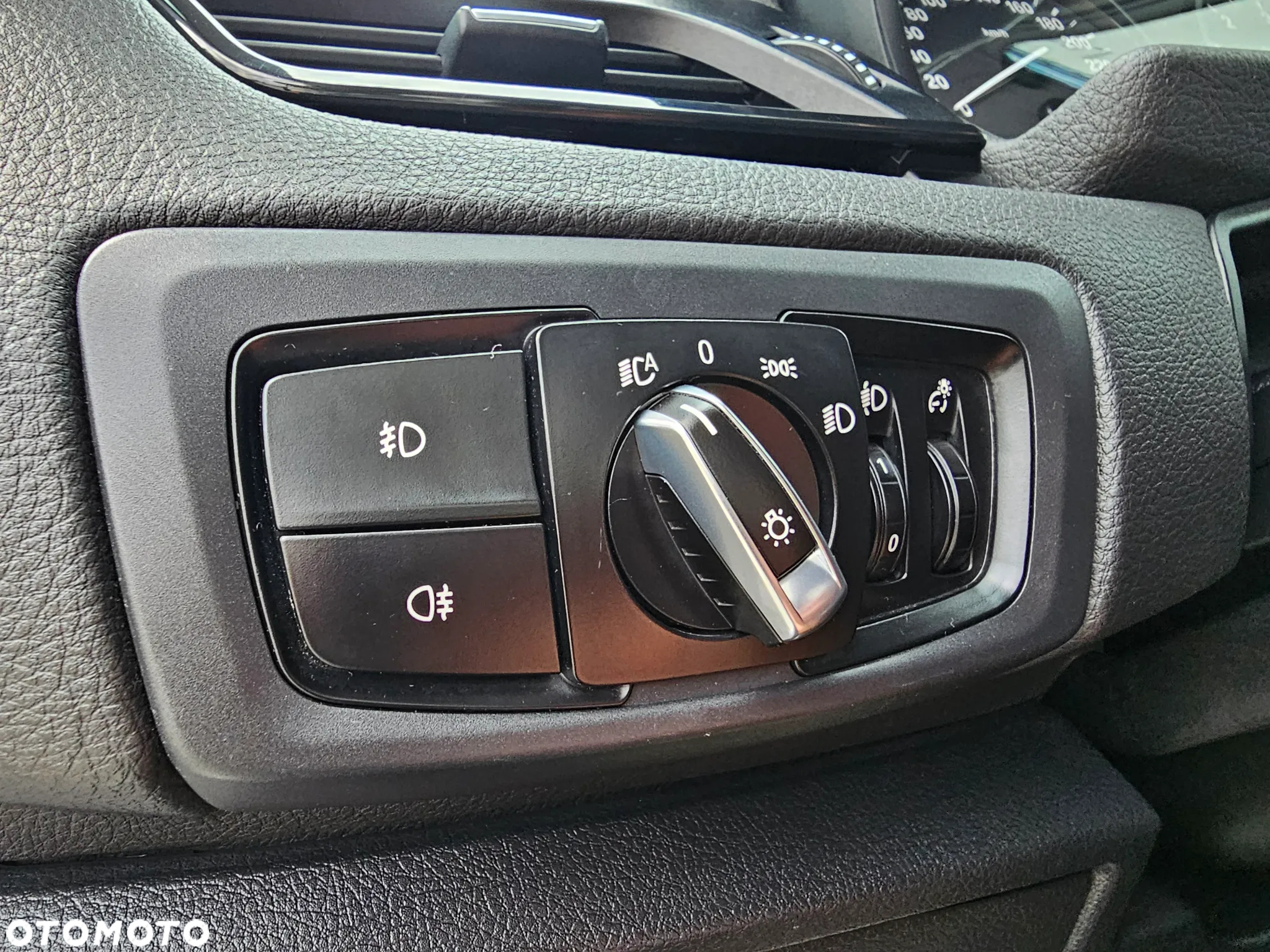 BMW Seria 2 218d Active Tourer Advantage - 23