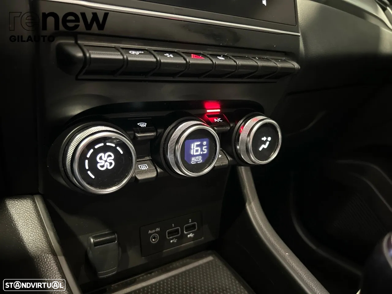 Renault Captur 1.0 TCe Techno Bi-Fuel - 18