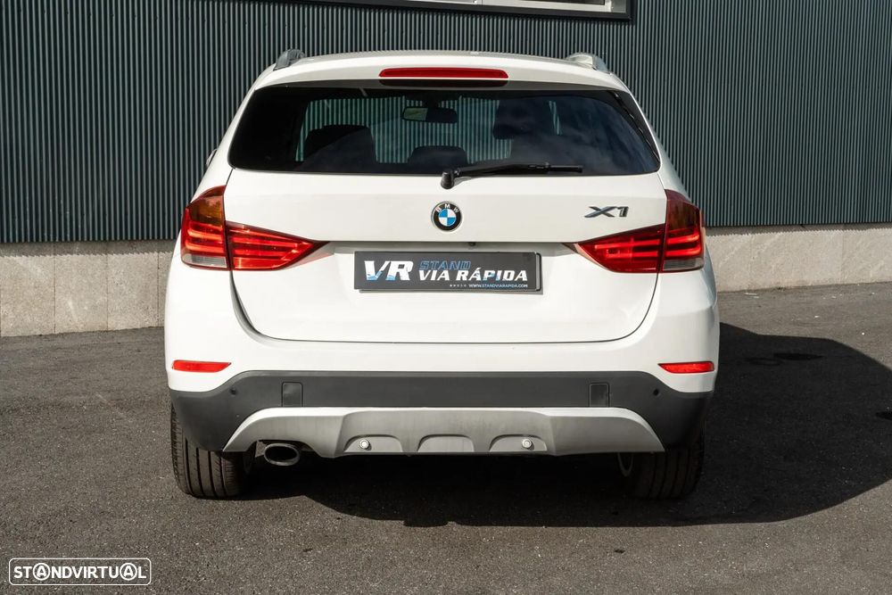 BMW X1 18 d sDrive Auto xLine - 6