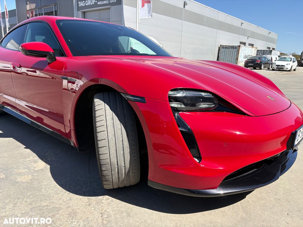 Porsche Taycan - 2