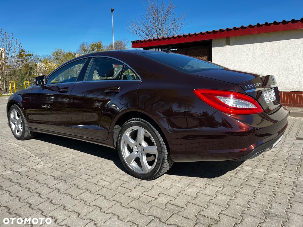 Mercedes-Benz CLS 500 4-Matic 7G-TRONIC - 9