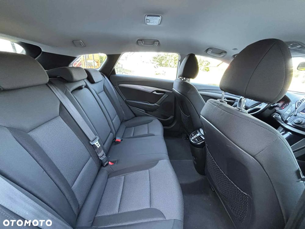 Hyundai i40 1.7 CRDi Comfort + - 26