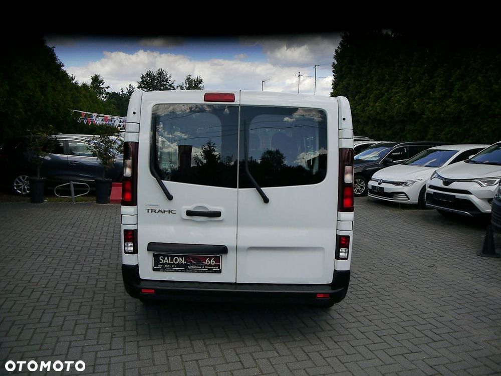 Renault Trafic Grand Combi Authentique - 14