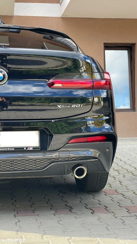 BMW X4 xDrive20i AT xLine - 12