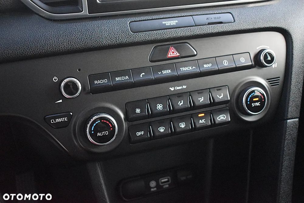 Kia Sportage 1.7 CRDI 2WD Spirit - 25