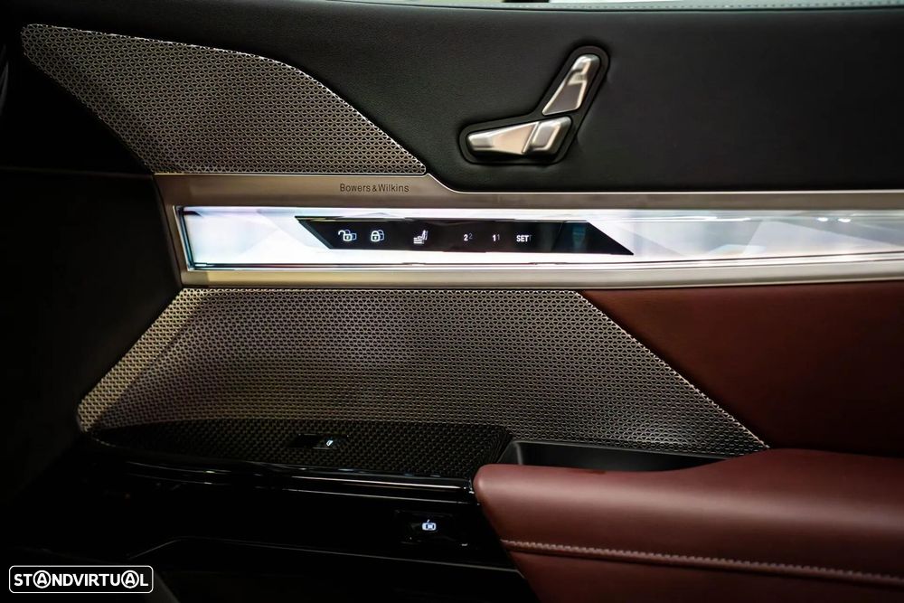 BMW 750 750e xDrive Pack Desportivo M Pro - 20