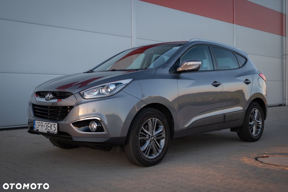 Hyundai ix35 2.0 CRDi 4WD Fifa World Cup Gold Edition - 38