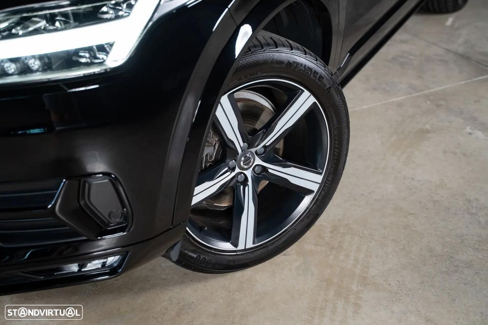 Volvo XC 90 2.0 D4 R-Design - 7
