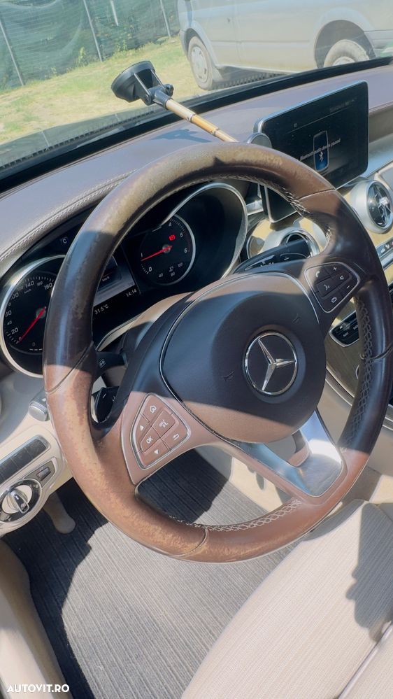 Mercedes-Benz C - 15