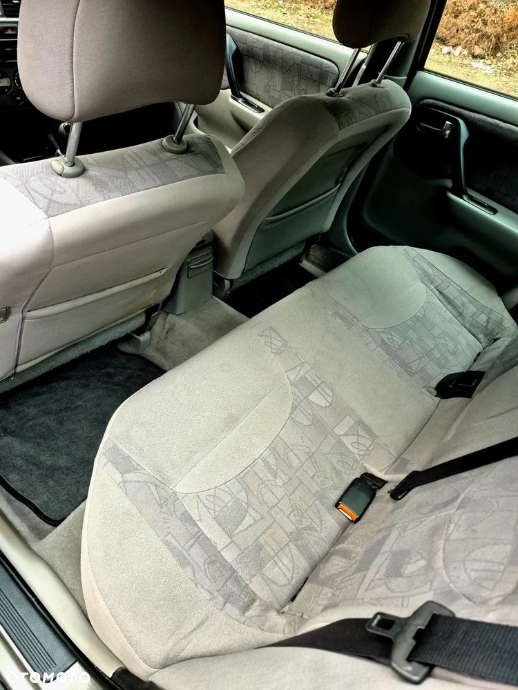 Nissan Primera 1.6 Comfort - 11