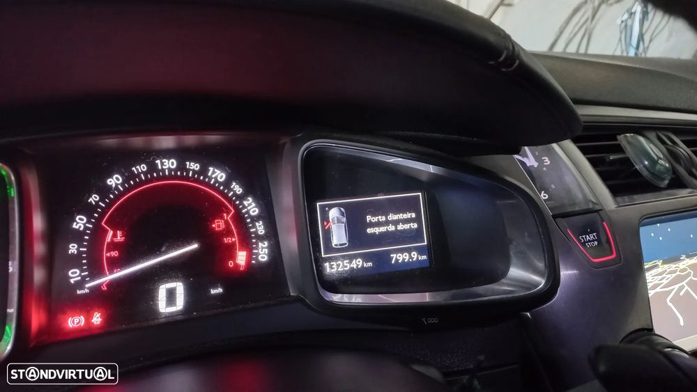 Citroën DS5 2.0 HDi Hybrid4 Sport Chic CMP6 - 7