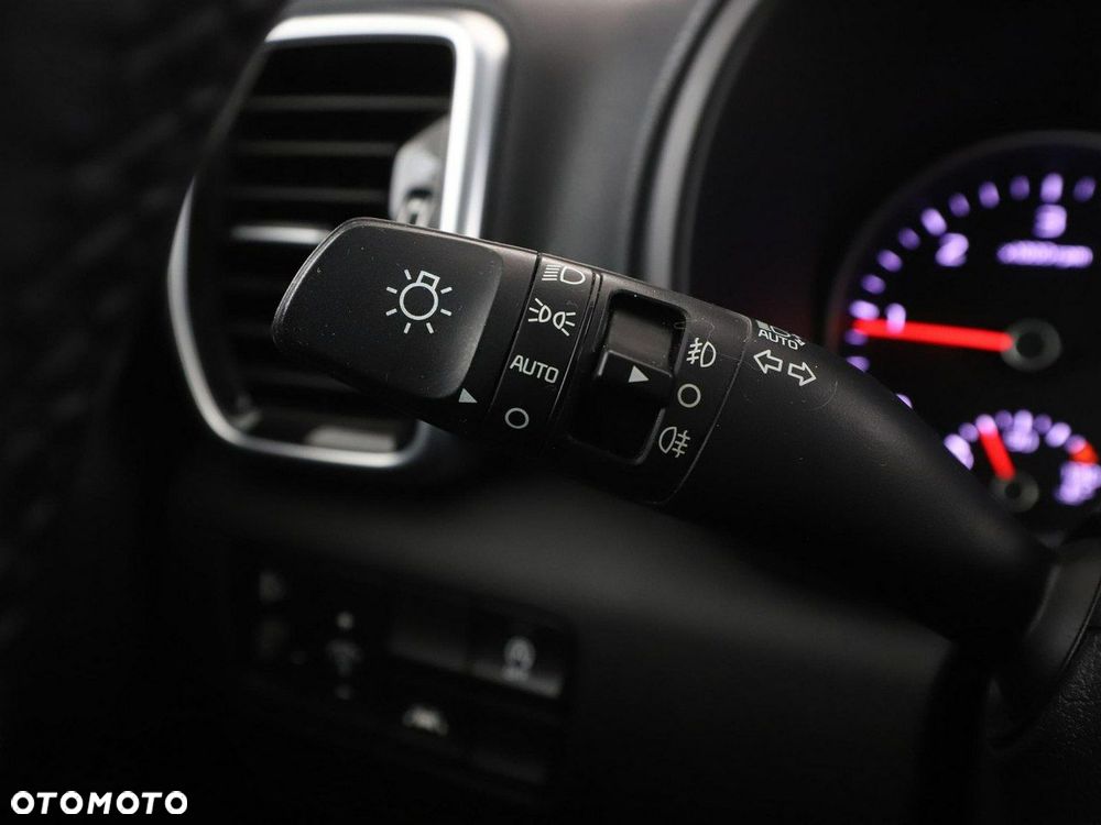 Kia Sportage 1.6 CRDI L 2WD - 34