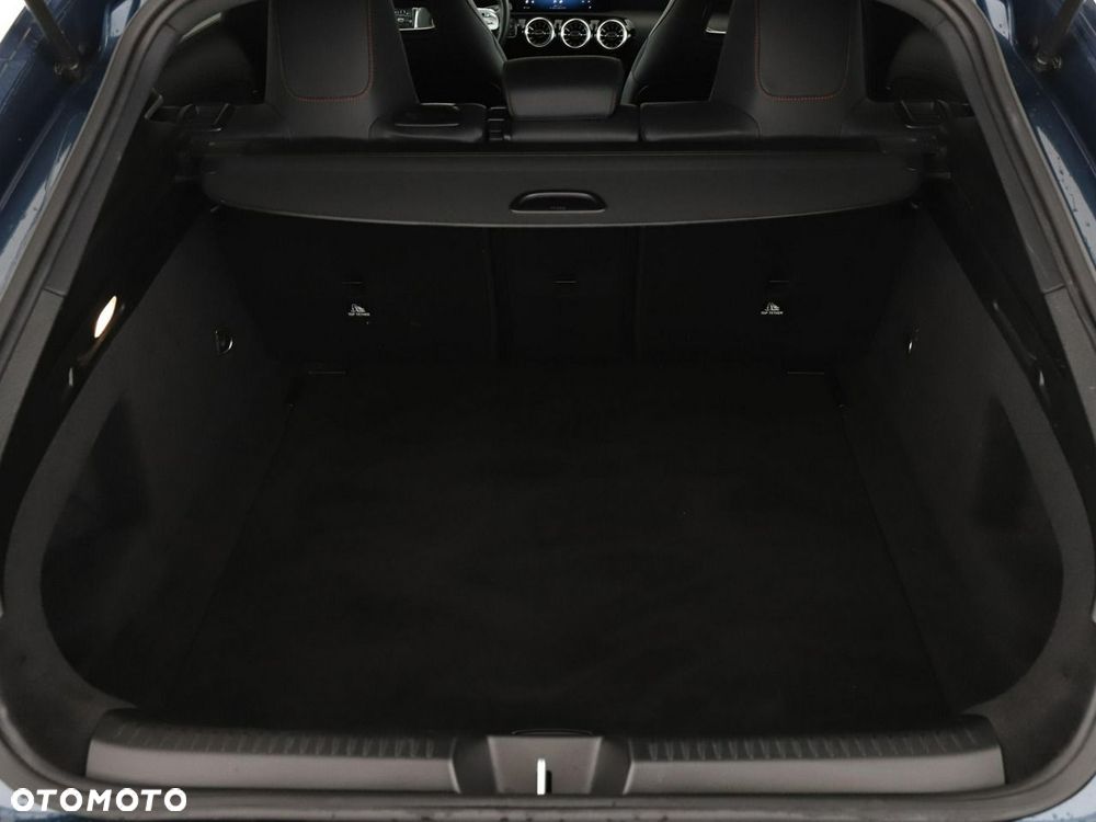 Mercedes-Benz CLA 180 mHEV AMG Line 7G-DCT - 21