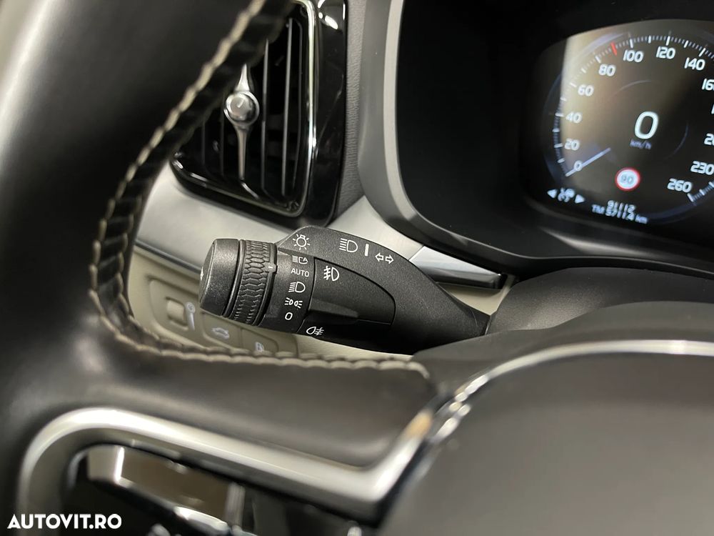 Volvo XC 60 Recharge T8 Twin Engine eAWD Inscription - 28