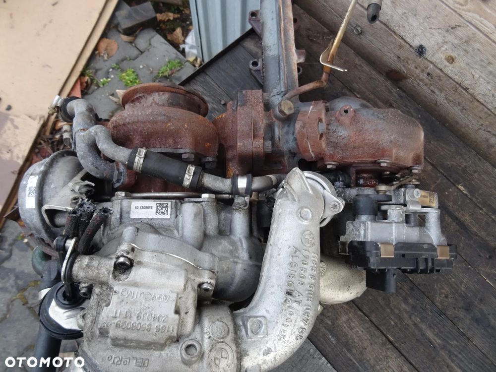 KOMPLETNE TURBO TURBOSPRĘŻARKA BMW 3.0D N57 313KM DIESEL 8510943 8508099 - 2