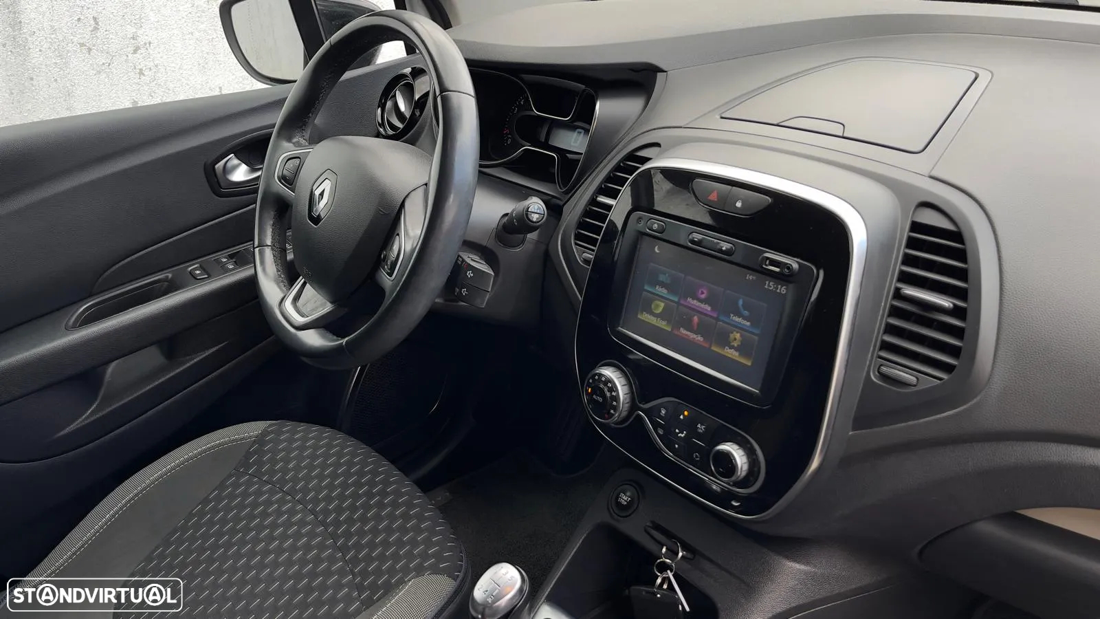 Renault Captur (ENERGY) TCe 90 INTENS - 28