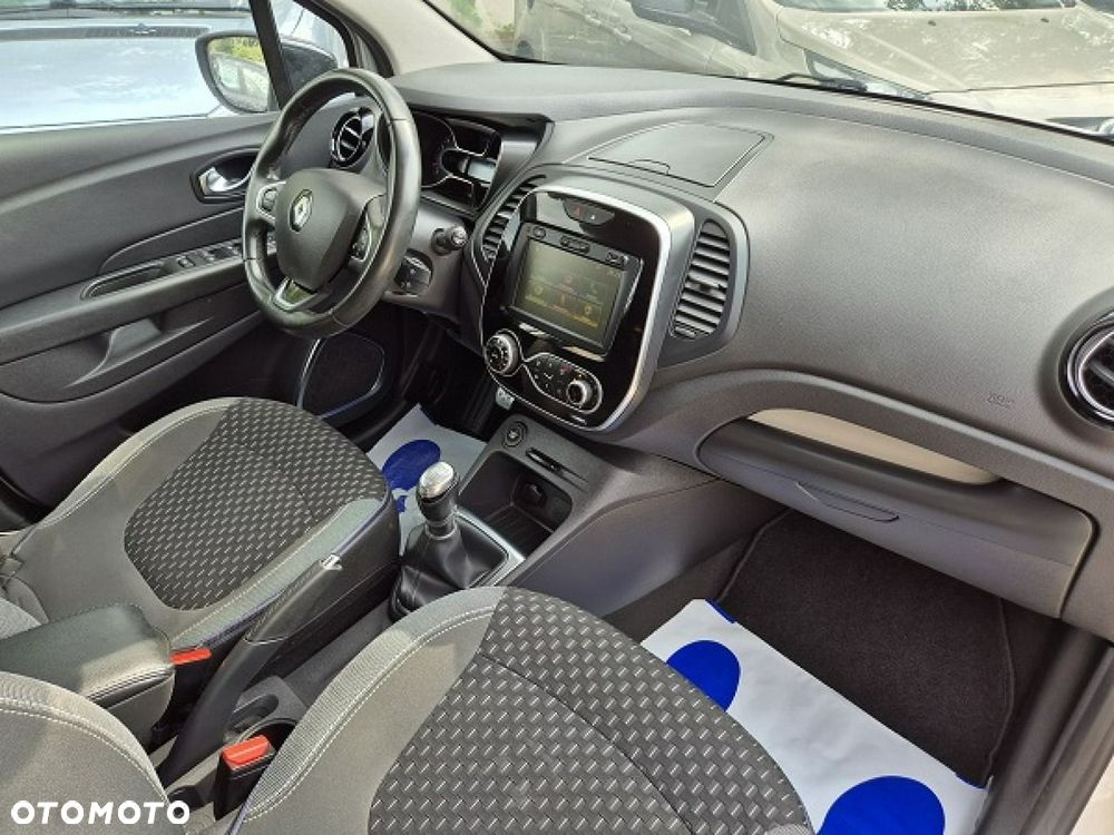 Renault Captur - 17