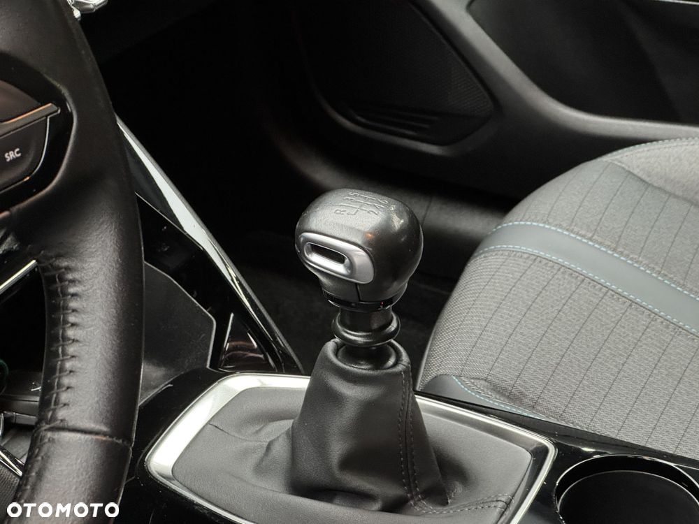 Peugeot 208 1.2 PureTech Allure S&S - 11