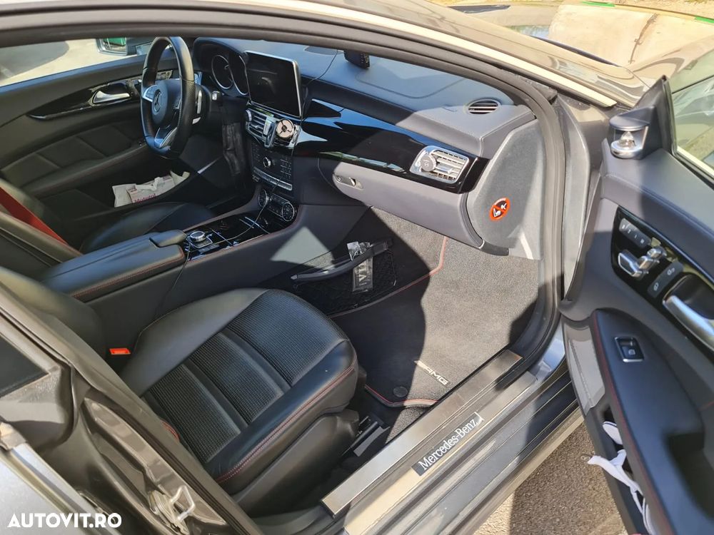 Mercedes-Benz CLS 500 4MATIC Aut - 7