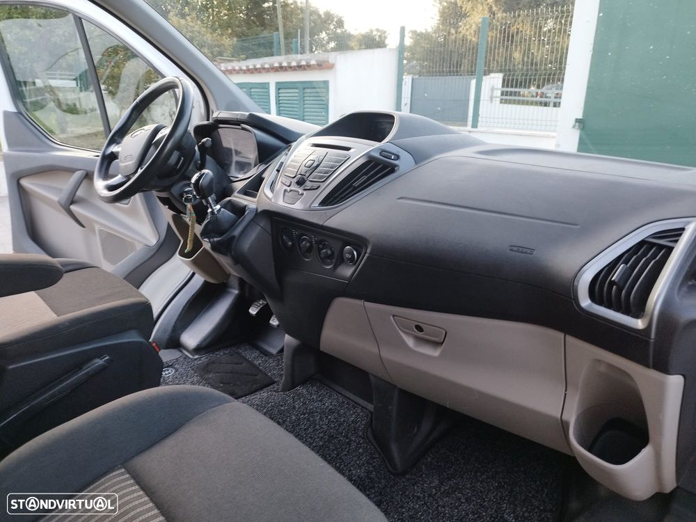 Ford Transit Custom  2.2 Tdci 100 Cv L2H1 Cabine  Dupla 5 Lugares - 21