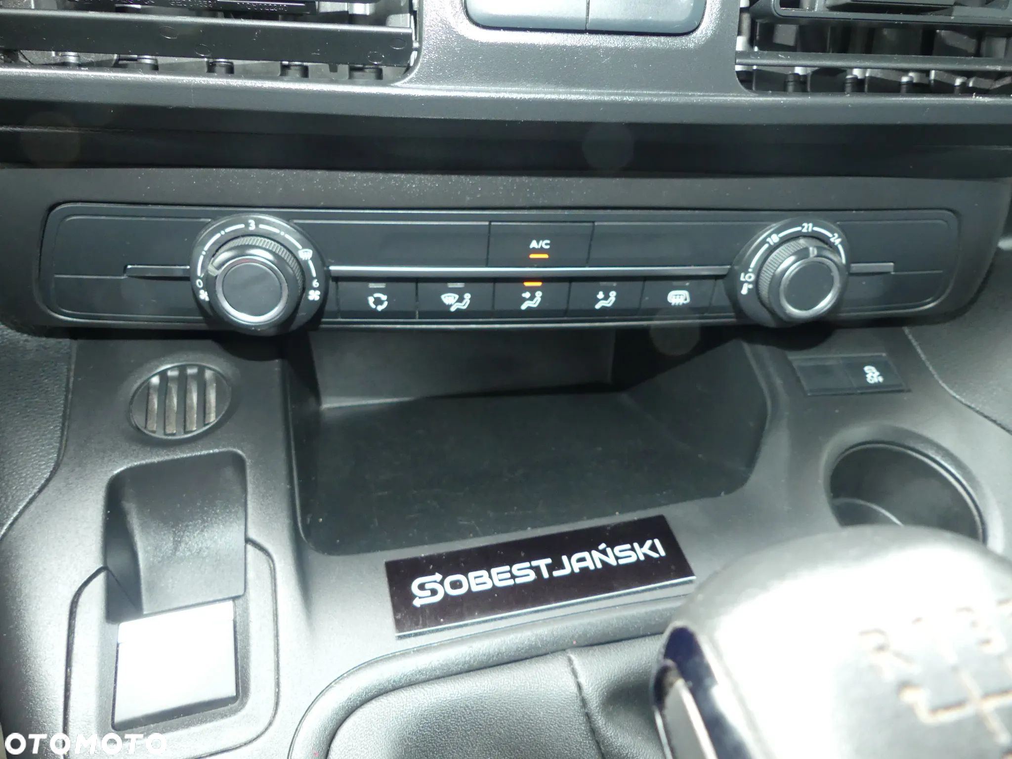 Peugeot Partner - 12