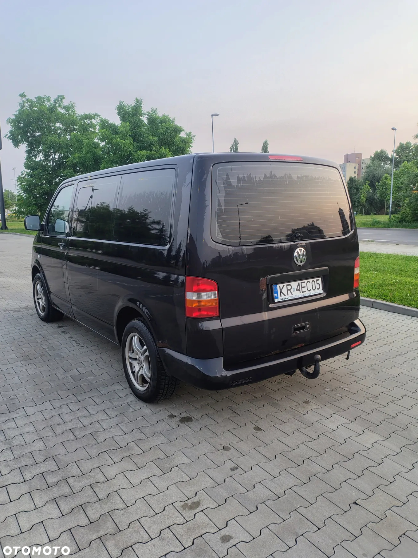 Volkswagen Caravelle - 3