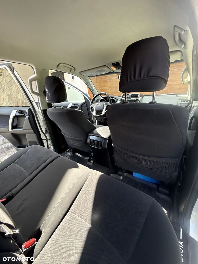 Toyota Land Cruiser LC 2.8 D-4D Prado - 30